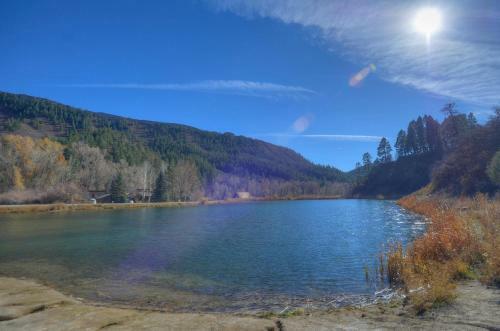 Between The Waters Cabin