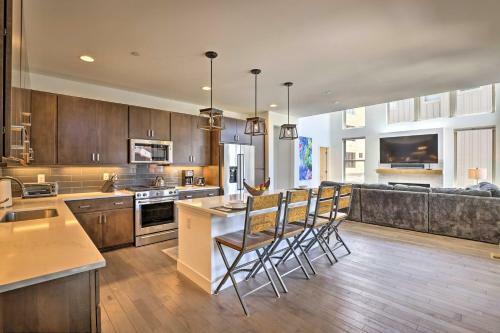 Modern Townhome Less Than 4 Mi To Winter Park Resort!