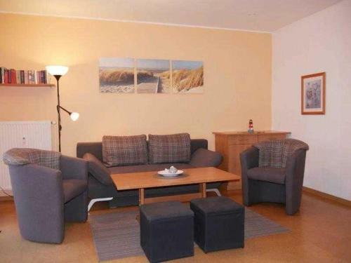 Apartamento Seepark Burhave _ Reetdachhaus Neu