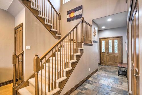 Breck Townhome With Hot Tub And Free Ski Shuttle!