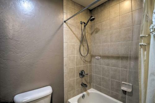 Breck Townhome With Hot Tub And Free Ski Shuttle!
