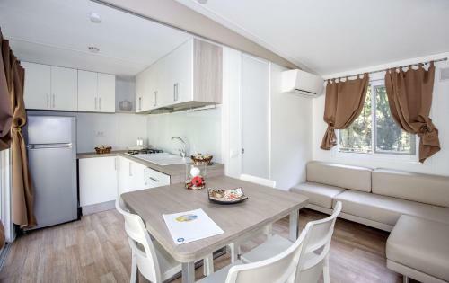 Camping Village Baia Azzurra Club