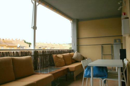 Lovely 2 Bed Apartment With Communal Pool El Campello