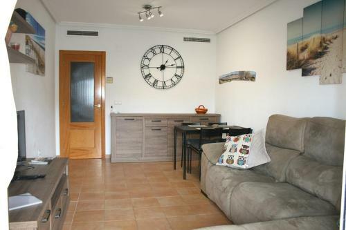 Lovely 2 Bed Apartment With Communal Pool El Campello