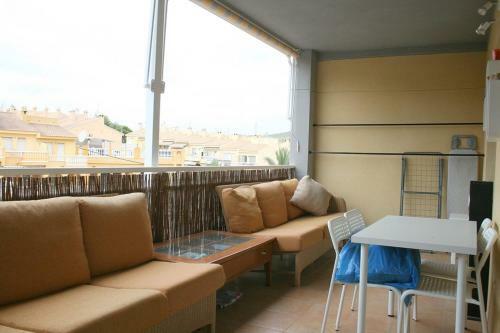 Lovely 2 Bed Apartment With Communal Pool El Campello
