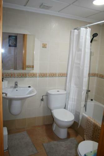Lovely 2 Bed Apartment With Communal Pool El Campello