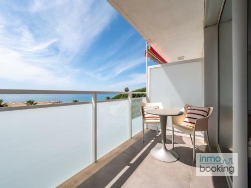 Apartamento Sun Beach Maripaz, Frontal Al Mar Y Parking