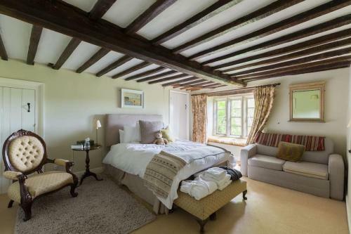 Villa Large Cotswold Farmhouse + Garden+ Views+tub