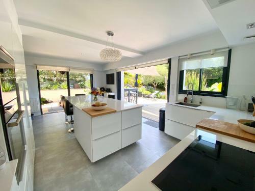 Biarritz, Villa Standing 8 Couchages, Grand Jardin