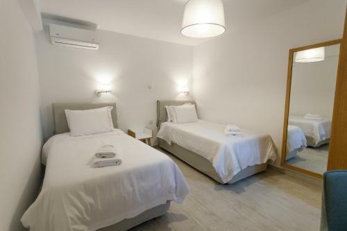Aris-apea Villas