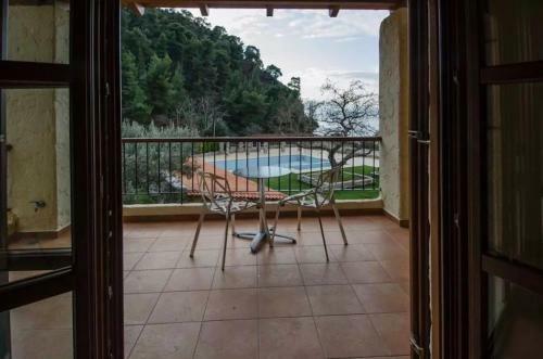 Hotel Kaminos Resort