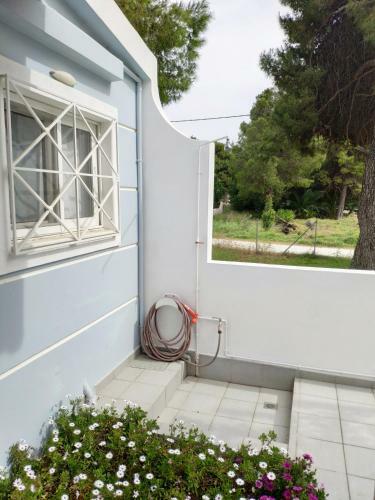 Alykes House Near The Sea