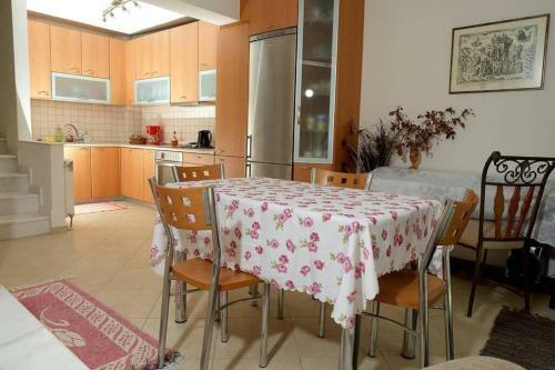 Apartamento Spacious And Cozy Maisonette In Epanomi
