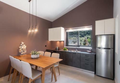 Rizomata Luxury Villas