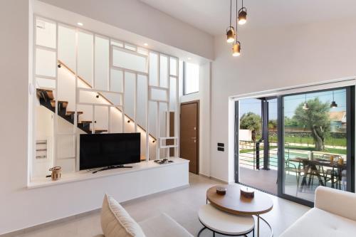 Rizomata Luxury Villas