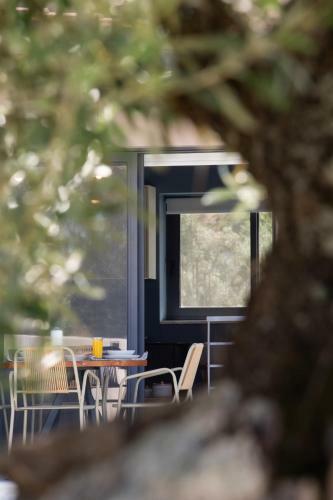 Rizomata Luxury Villas