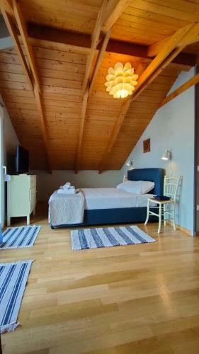 Central View Apartment