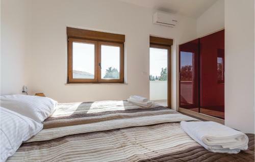 Four-bedroom Holiday Home In Buici