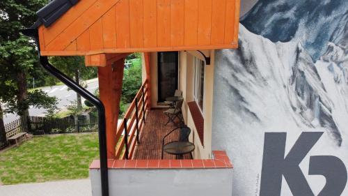Hostal Villa K2