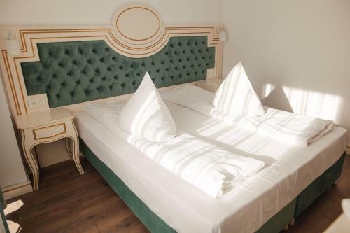 Hostal Hotel Miruna