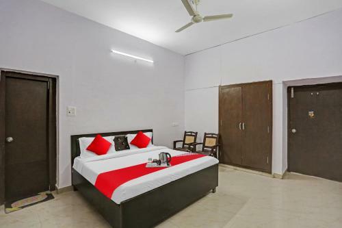 Hotel Oyo Flagship 90635 Diamond Guest House