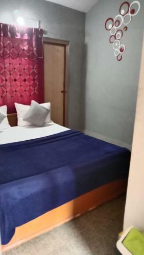 Coorg Red Rosevilla