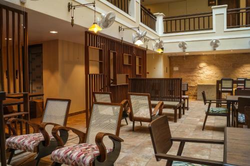 Hotel Sharayu One