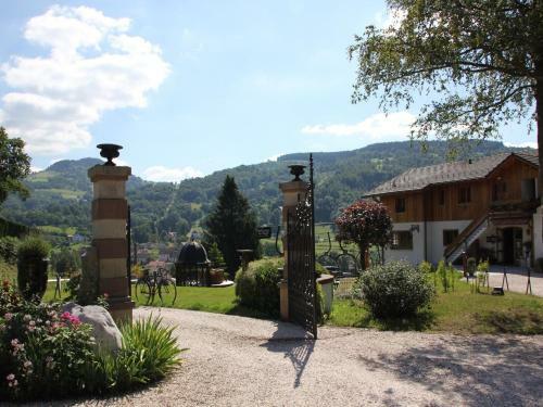 Holiday Home Les Chalets Des Ayes Le Thillot V