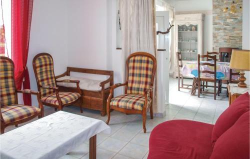Holiday Home Plurien H-666