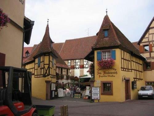 Holiday Home Les Chalets Des Ayes Le Thillot I