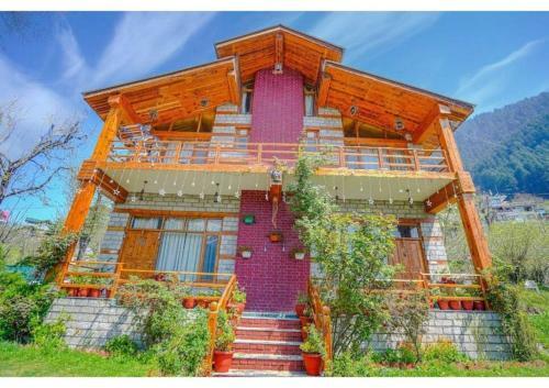 Villa Redhomex Woodstock 5bhk