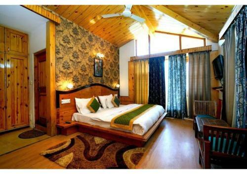 Villa Redhomex Woodstock 5bhk