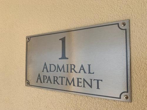 Beachside & Jetty View Apartments - Apt 1 (Admirals Apartment)