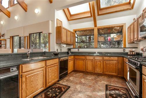 Northridge Hideaway Townhouse By Snowmass Vacations