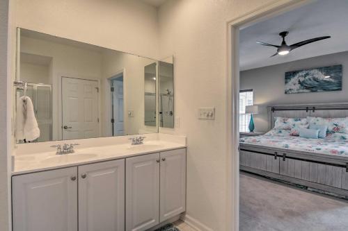Spacious Millville Townhome Less Than 4 Mi To Beach!