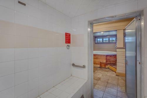 #1031- Stunning Northstar Condo Close To Skiing