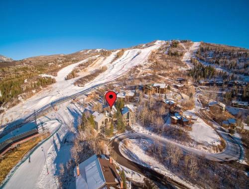 #1034- Ski In, Ski Out Home On The Slopes