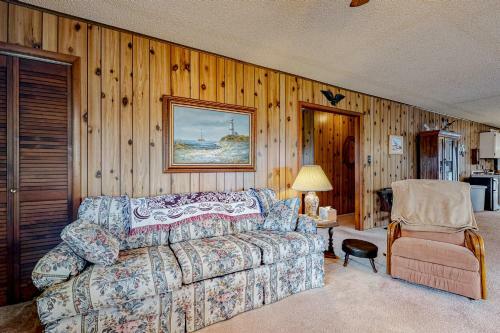 Keen-wik --- 38295 River Birch Dr