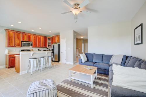 Grande At Canal Pointe 37287 Trent Ct