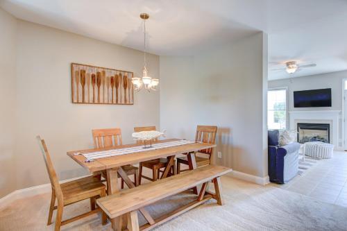 Grande At Canal Pointe 37287 Trent Ct