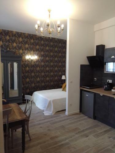 Apartamento Le George Sand El�gant Studio Coeur Historique