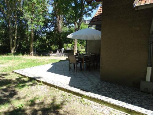 Petite Maison de Campagne En Centre Ville