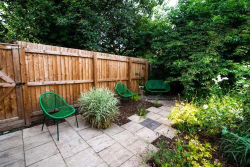 Grade2 Listed Home W/garden +parking In City