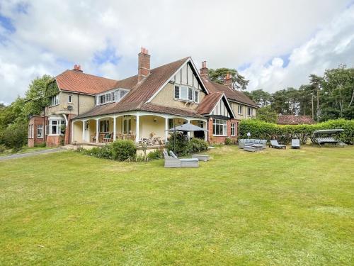 Deer Leap House