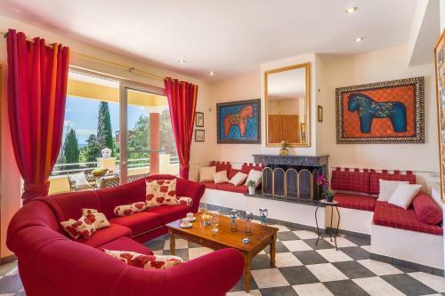 Villa Vrysoulla By Villa Plus