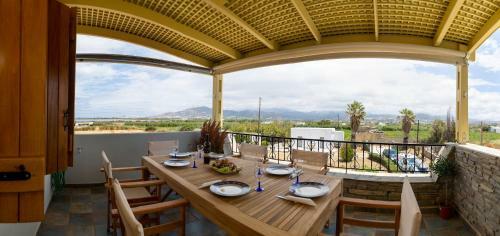Villa Billia Cheerful 4 Bedroom Home With Ocean View