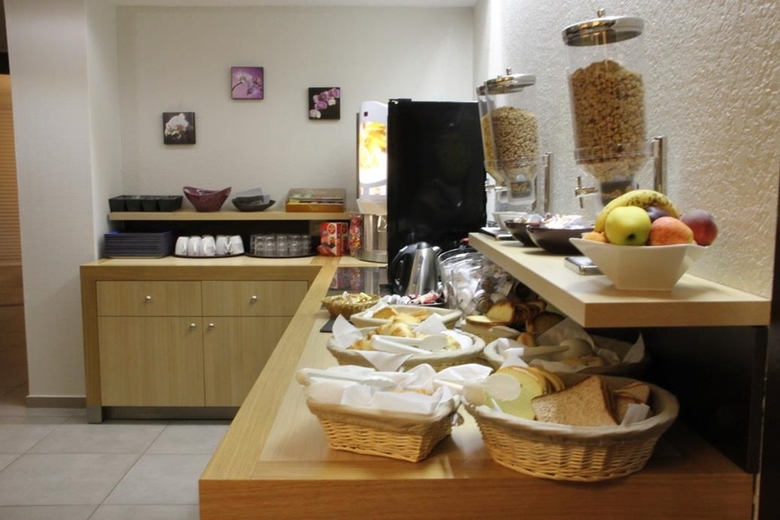 Hotel H�tel Inn Design Chambery - La Ravoire