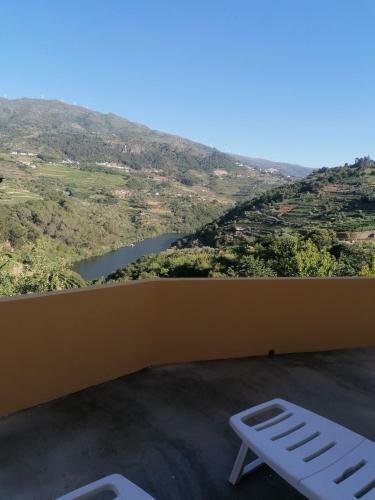 Casa Av�s D'ouro - Barqueiros, Mes�o Frio