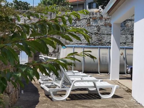 Fernandes House