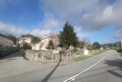 Fernandes House